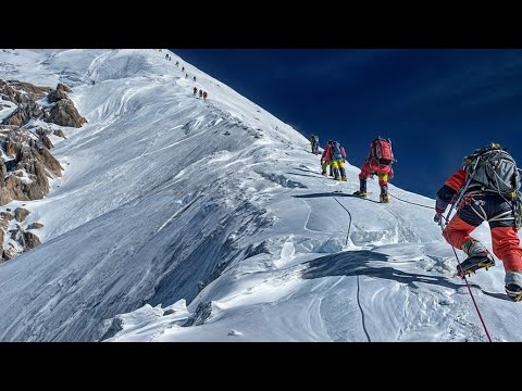 K2 / Conquering the Savage Mountain: A Journey to K2&#039;s Summit Documentary video